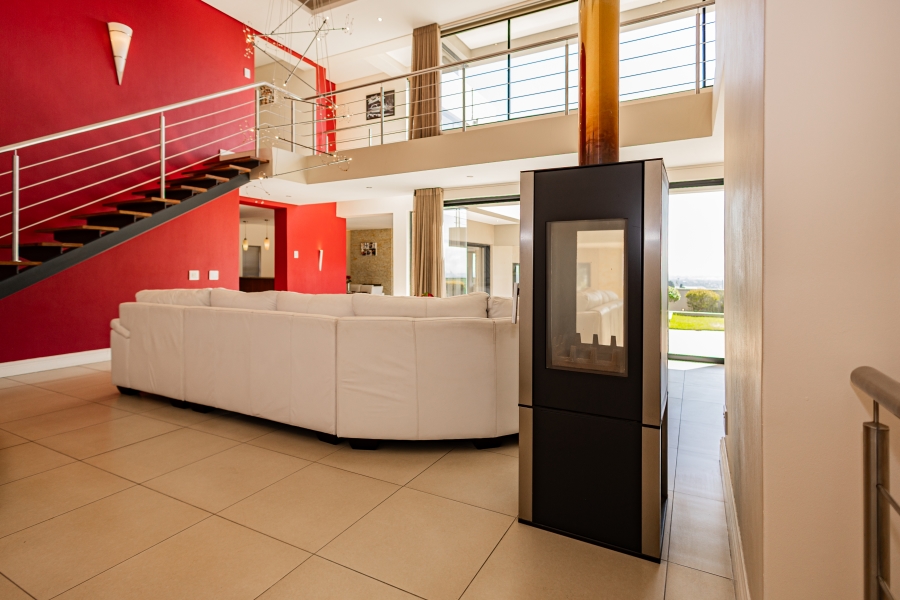 6 Bedroom Property for Sale in Baronetcy Estate Western Cape